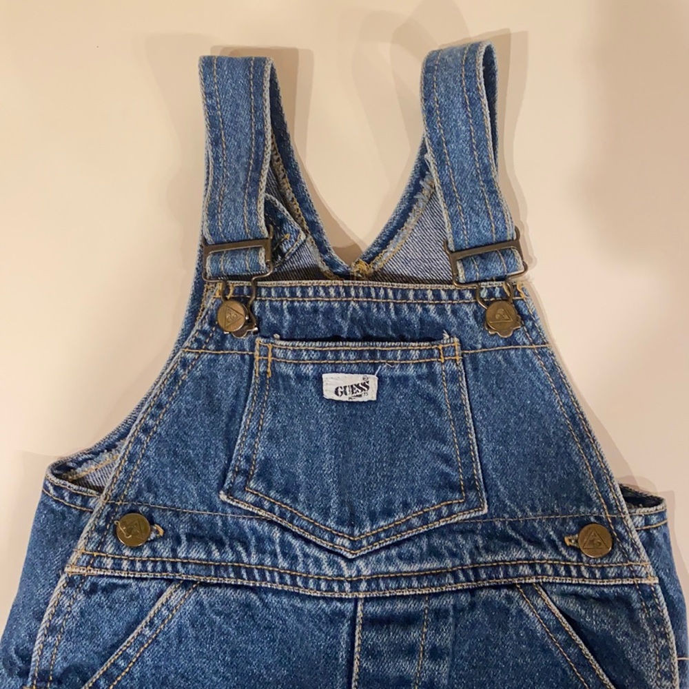 Adorable VTG 80’a BABY GUESS jean overalls 24 months